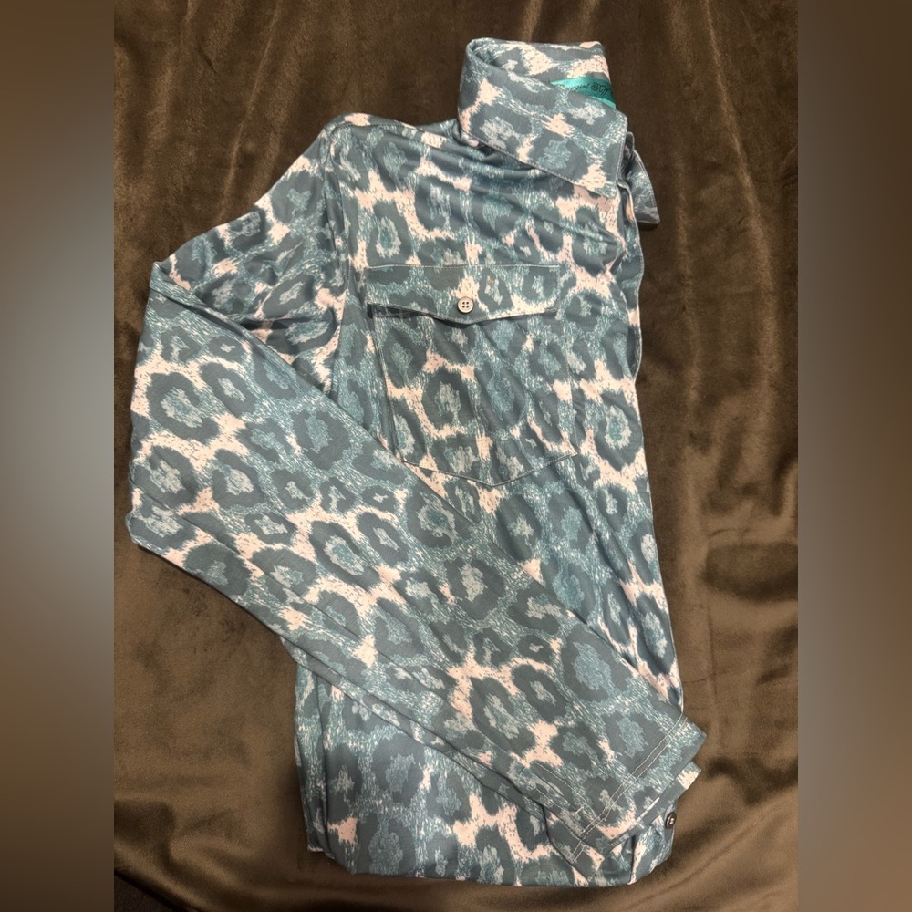 Cowgirl Tuff Long Sleeve - Picture 4 of 5